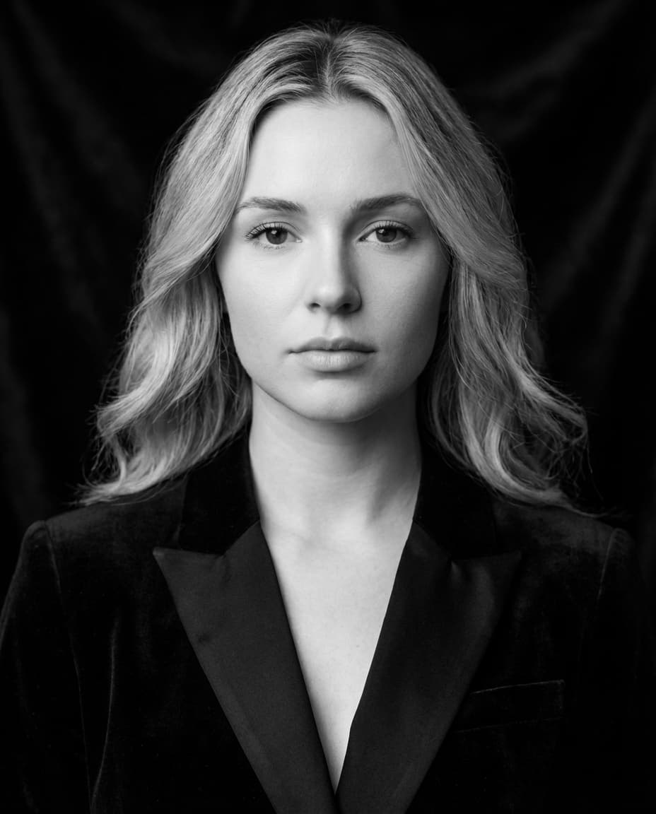 Headshot option 1